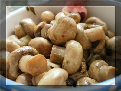 Маринованные шампиньоны