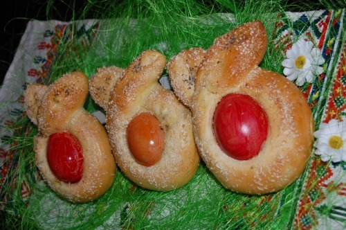 Крашанки в хусточках