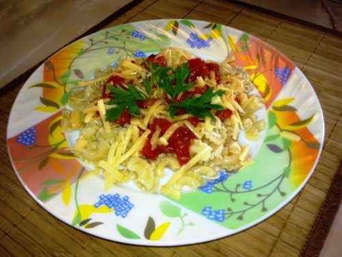 Макароны под соусом «Привет Италия»
