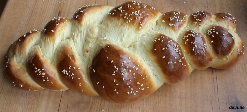Булка "плетенка"