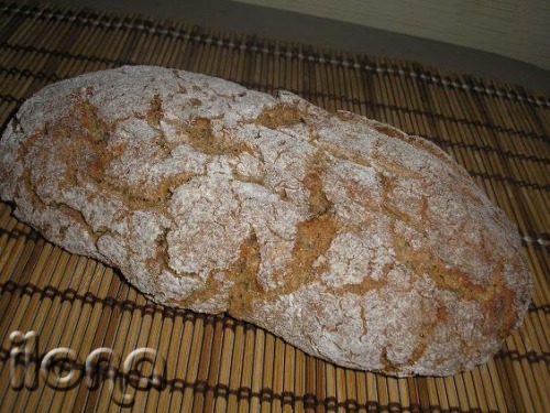 Ржаной хлеб с семечками