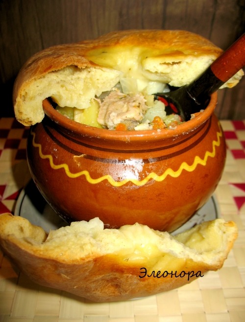 Горшочки с мясом свинины