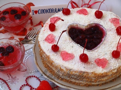 Торт "Сердечко для Кукорамы"