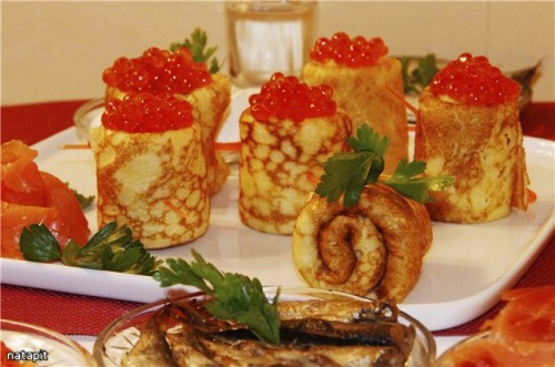 Дрожжевые блины по-царски
