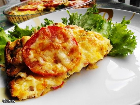 Страта з куркою та овочами