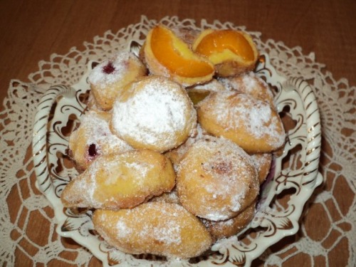 Фрукти в клярі