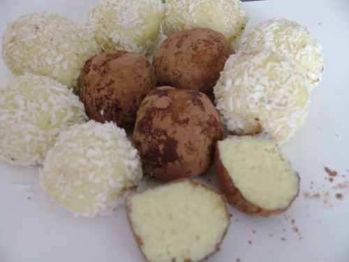 Кокосові цукерки