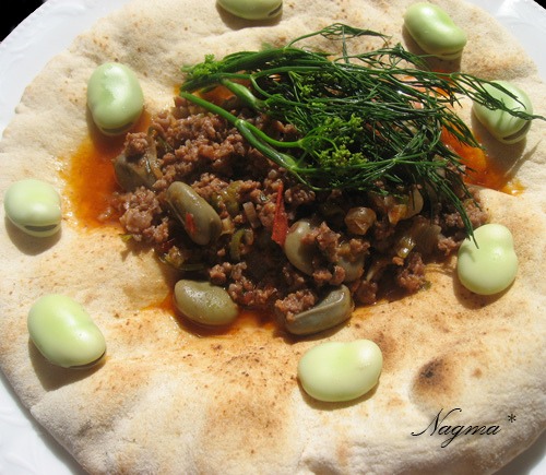 Мясной фарш с бобами