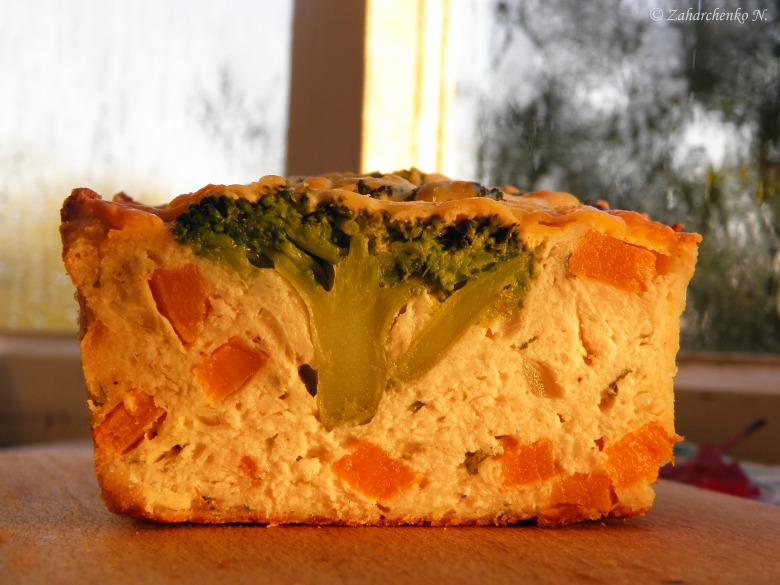 Куриный хлебец с брокколи и тыквой "Осень" Куриный хлебец с брокколи и тыквой "Осень"