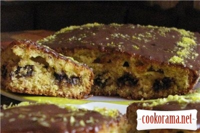 Кокосовий кекс-пиріг з шматочками шоколаду
