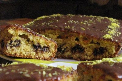 Кокосовый кекс-пирог с кусочками шоколада