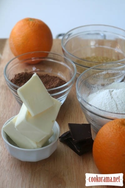 Cookies with chocolate,orange and avokado