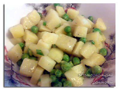 Теплий картопляний салат