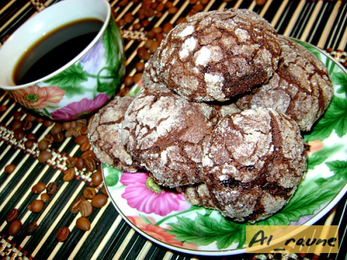 Шоколадное печенье с кардамоном "С трещинками"