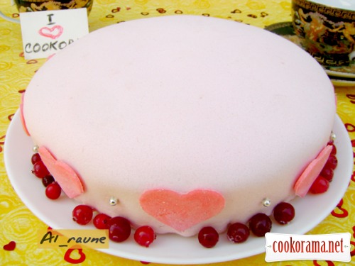Бісквітний торт з серцем всередині «I LOVE COOKORAMA»!!!