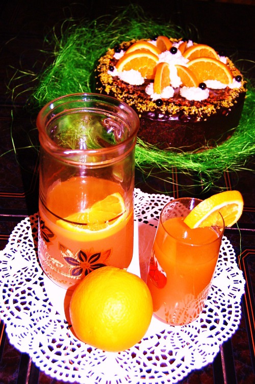 Напій морквяно-апельсиновий "Українська фанта"