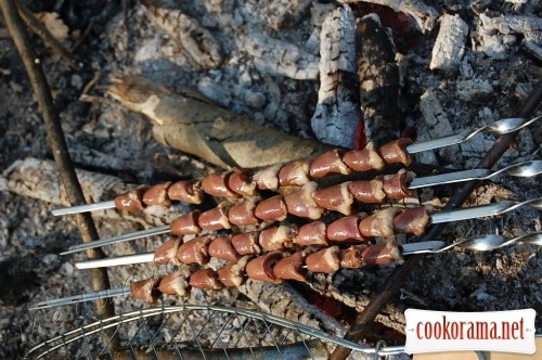 Grilled chicken hearts