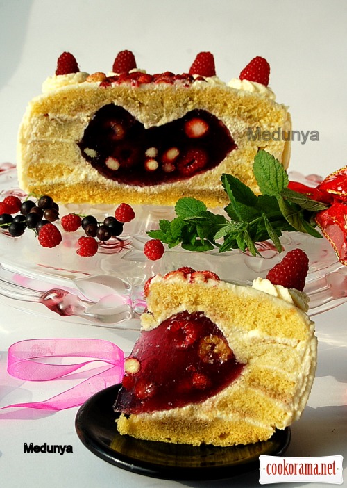 Cake «Berry Love»