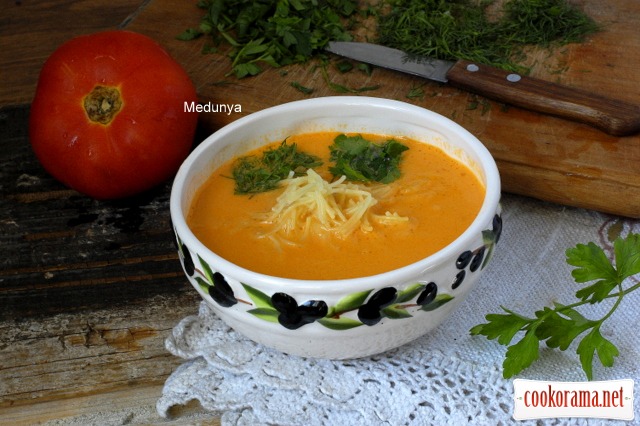 Помидорный суп с макаронами (быстрый вариант)