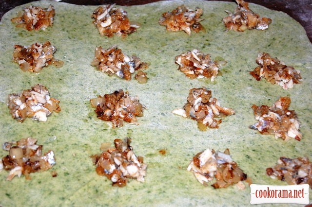 Spinach ravioli with fish stuffing