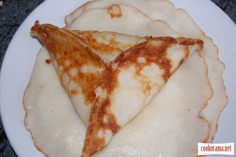 Pancakes- pies with apple filling