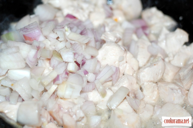 Wheat porridge with pumpkin and chicken