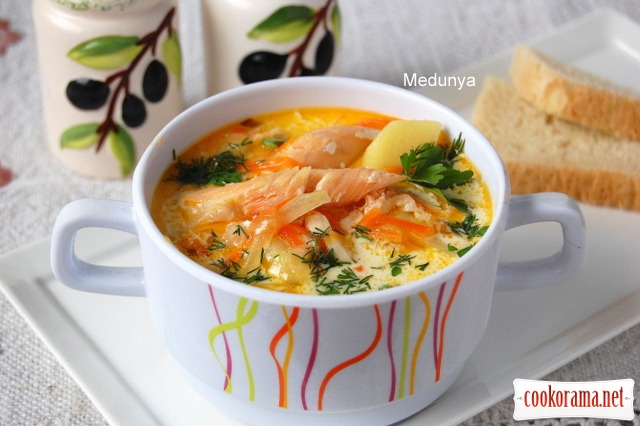 Creamy soup with salmon
