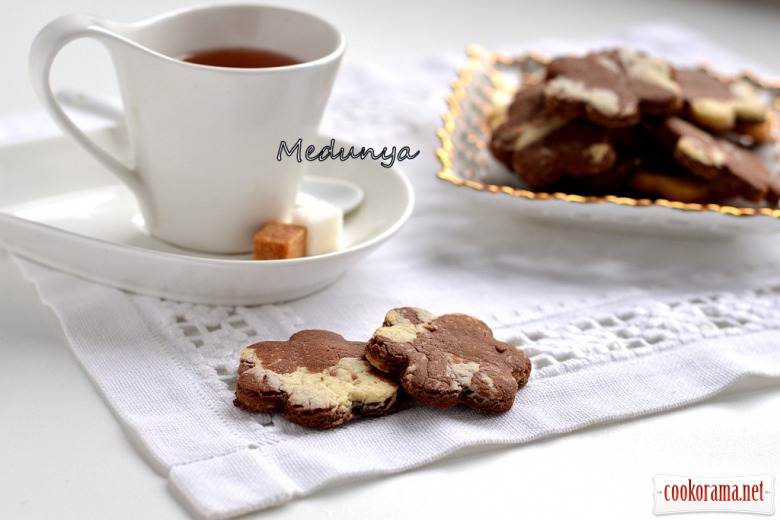 Шоколадно-цитрусове печиво