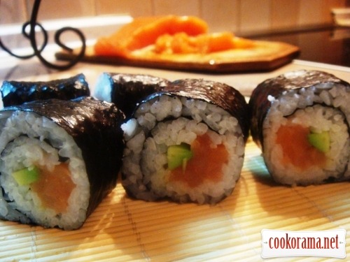 Rolls (rolled sushi)