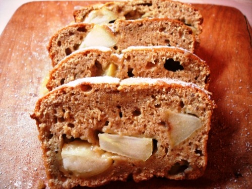 Biscuit cake with apples