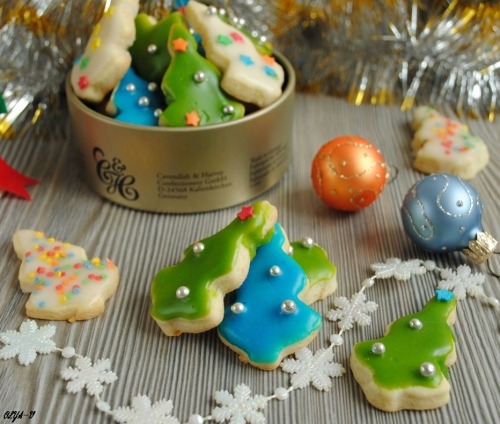 Cookies "New Year trees"
