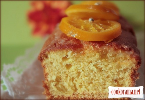 Orange cake with candied fruit