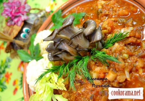 Vegetable stew with mushrooms