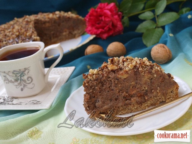 Cake «Nut abundance»