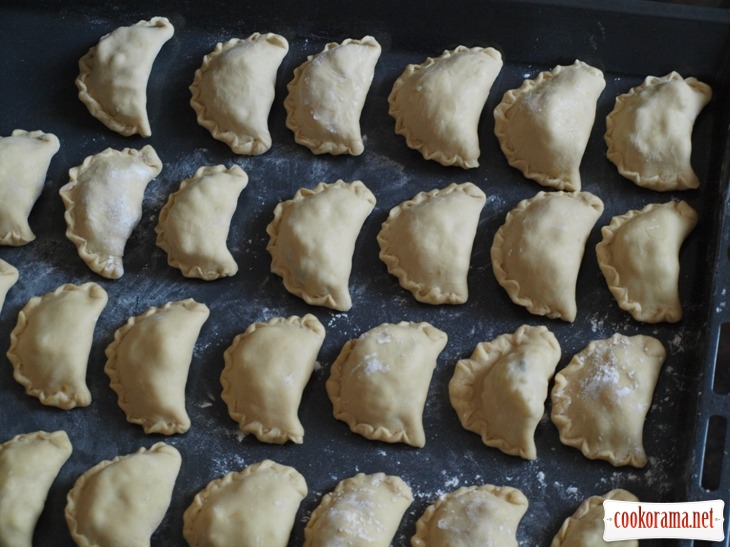 Dumplings from lean pumpkin dough