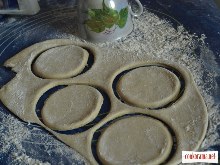 Dumplings from lean pumpkin dough