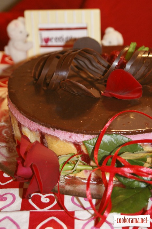 Cake «Raspberry euphoria»