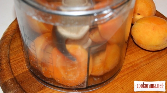 Манго-абрикосовый конфитюр для выпечки.