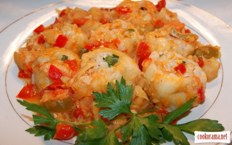 Lazy pelmeni in vegetable sauce