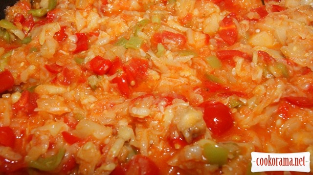 Ленивые пельмени в овощном соусе