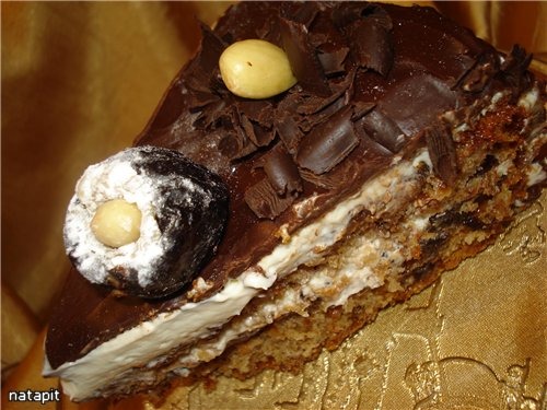 Торт "Чорнослив у шоколаді"