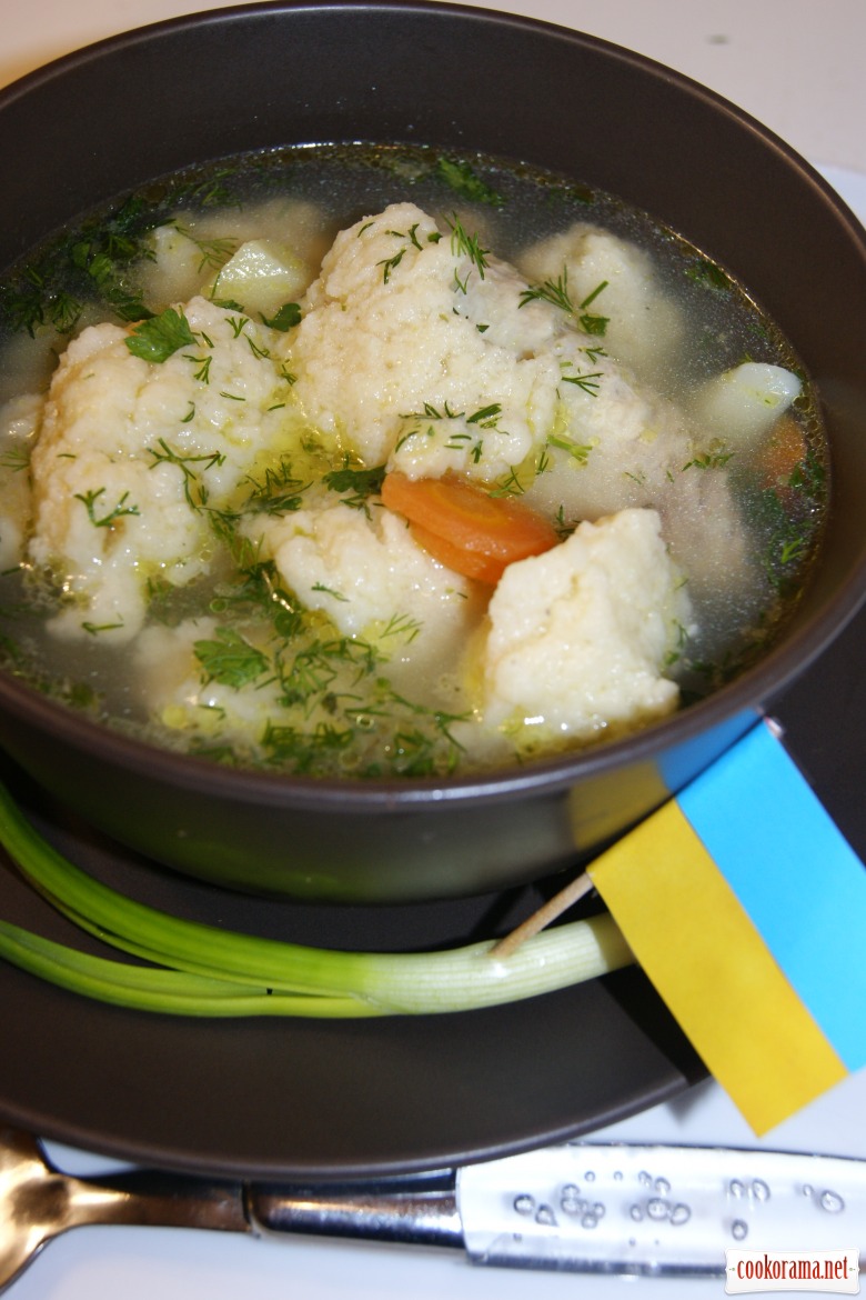 Dumpling-soup on chicken broth