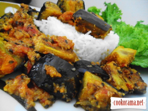 Baingan Atsary (eggplant cooked in a spicy style)