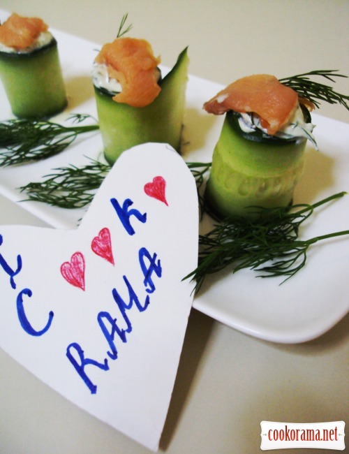 Rolls from cucumbers with dip «Avocado» and smoked salmon