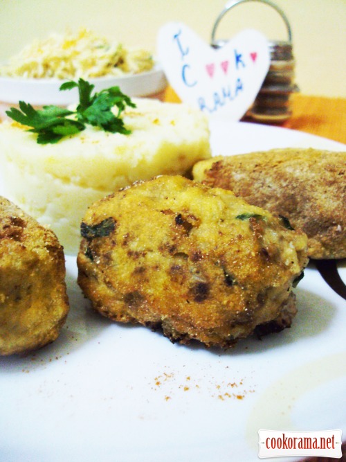 Cutlets «women&#39;s thighs» (kadinbudu k&#39;oftesi)