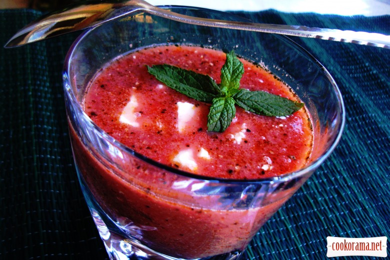 Cold watermelon soup with feta