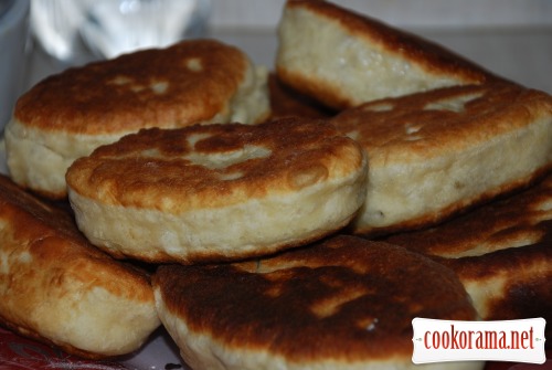 Lenten patties with cabbage