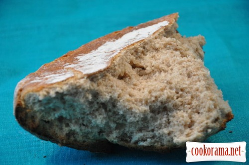 Пшенично-ржаной хлеб на кефире со специями