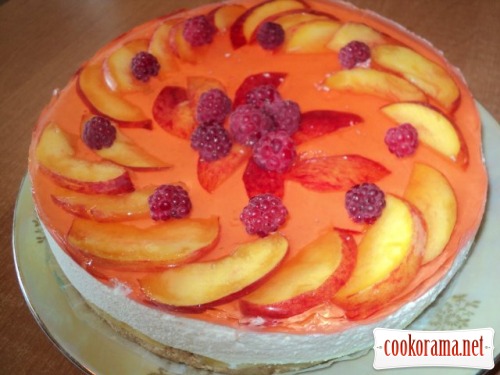Торт «Персиковий нектар»