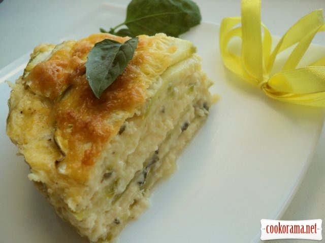 Vegetarian lasagna with courgette